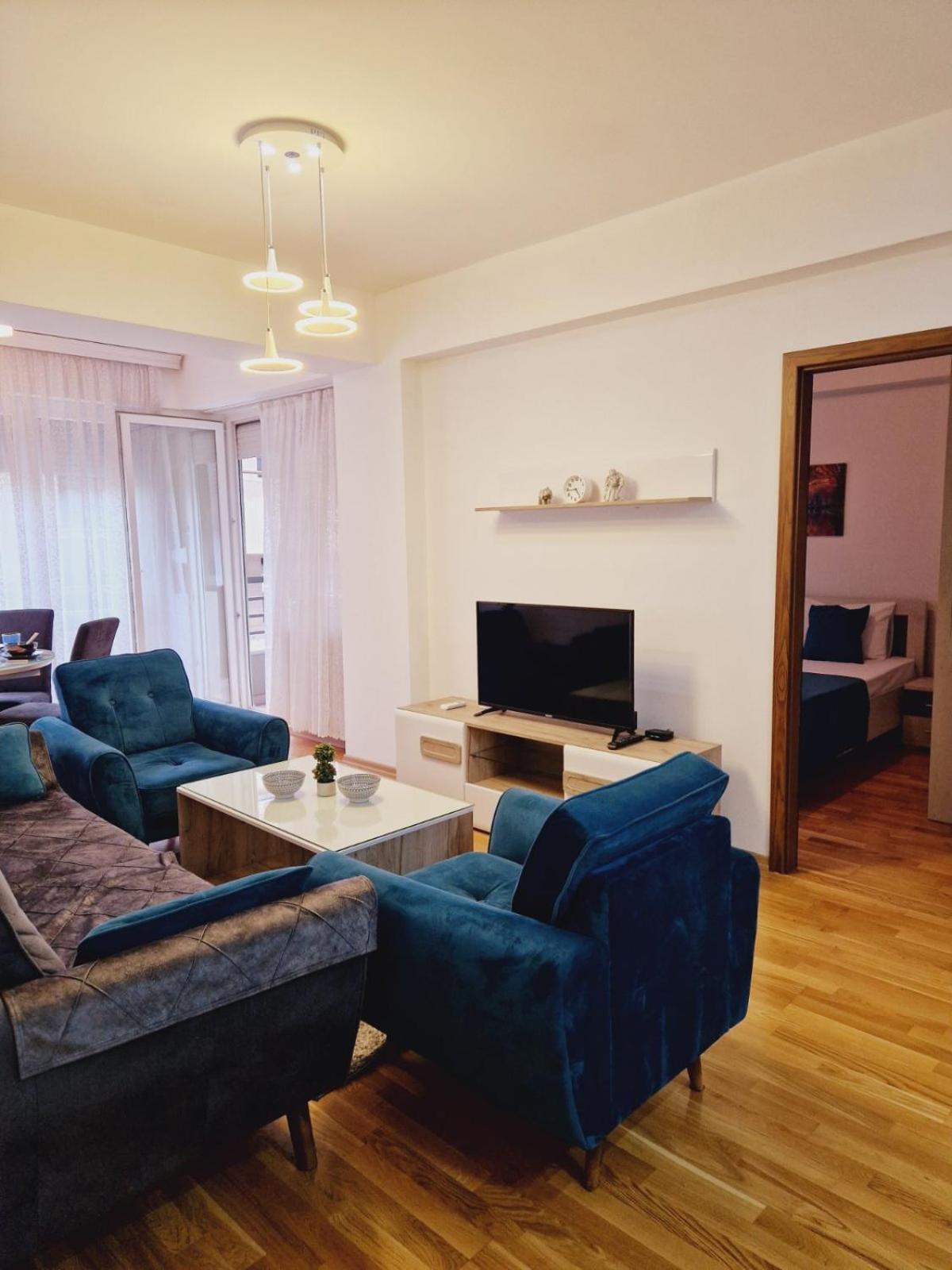 Kamche Lux Apartment Skopje Exteriör bild