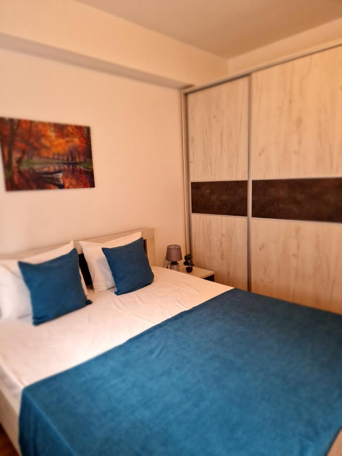 Kamche Lux Apartment Skopje Exteriör bild