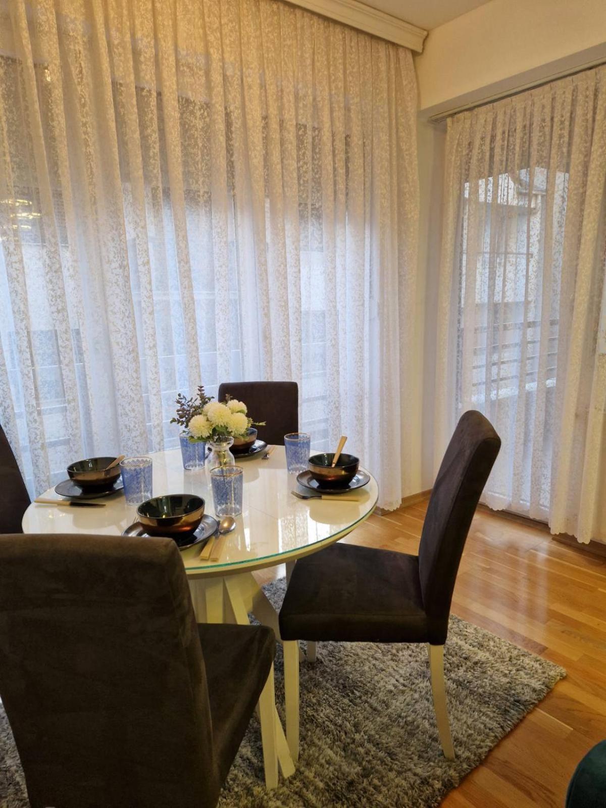 Kamche Lux Apartment Skopje Exteriör bild