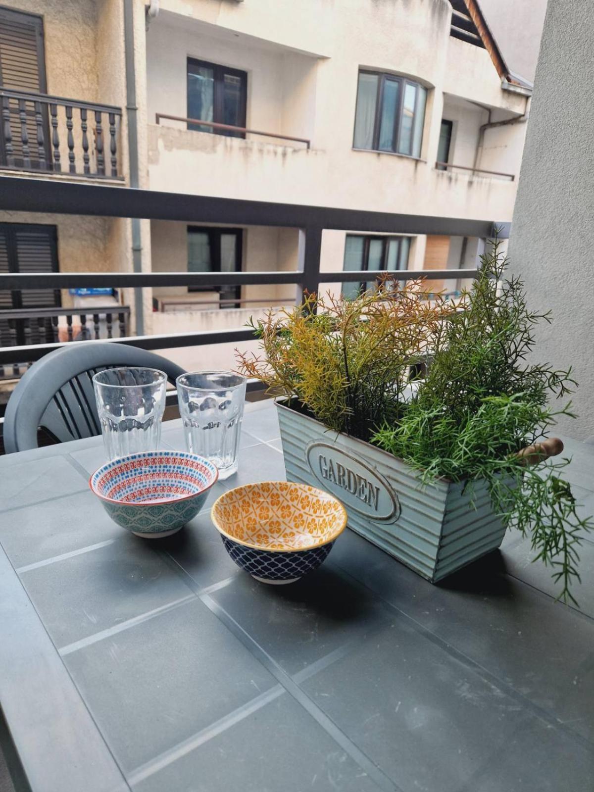 Kamche Lux Apartment Skopje Exteriör bild
